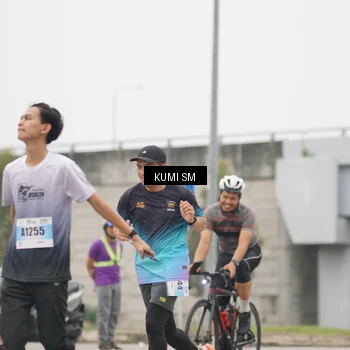 Runner Photo 7243761