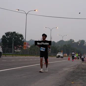 Runner Photo 7243799