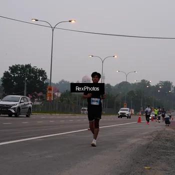 Runner Photo 7243800