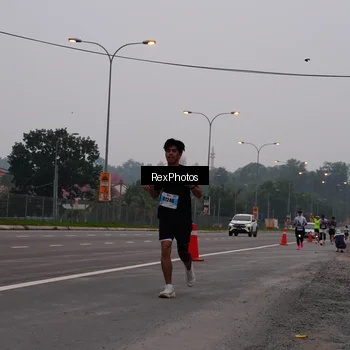 Runner Photo 7243838