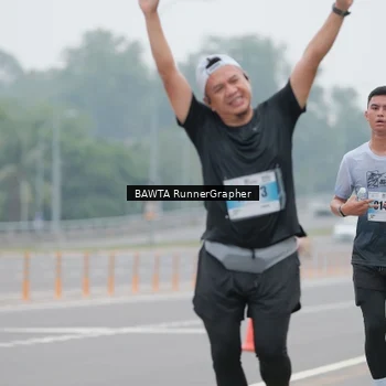 Runner Photo 7243846