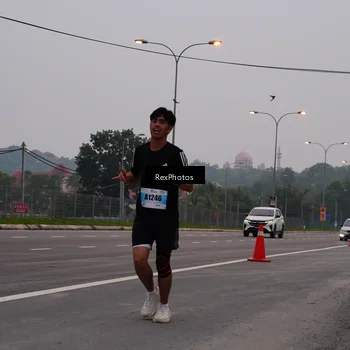 Runner Photo 7243884