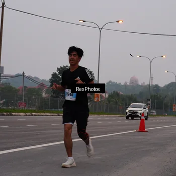 Runner Photo 7243887
