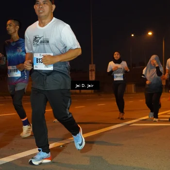 Runner Photo 7243892