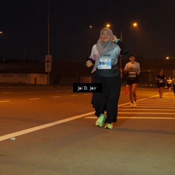 Runner Photo 7243898