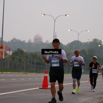 Runner Photo 7243921