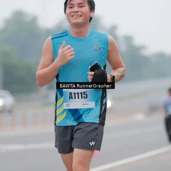 Runner Photo 7243938