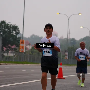 Runner Photo 7243942
