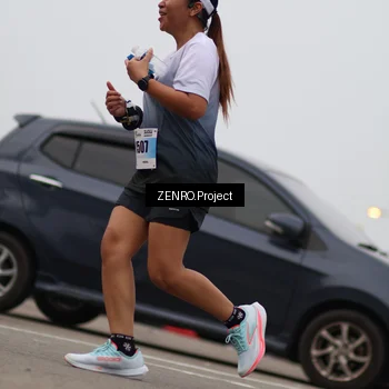 Runner Photo 7243949