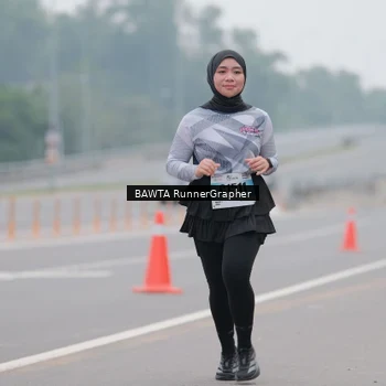 Runner Photo 7243975