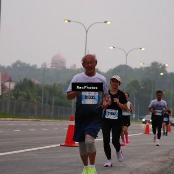 Runner Photo 7243976