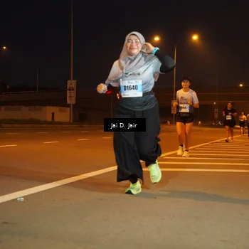 Runner Photo 7243998