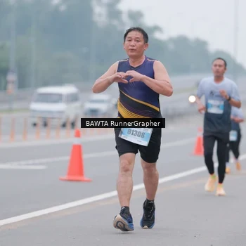 Runner Photo 7244003