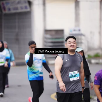 Runner Photo 7244004
