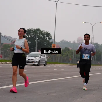 Runner Photo 7244031