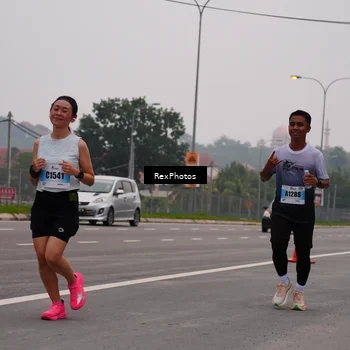 Runner Photo 7244032