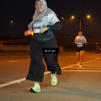 Runner Photo 7244043
