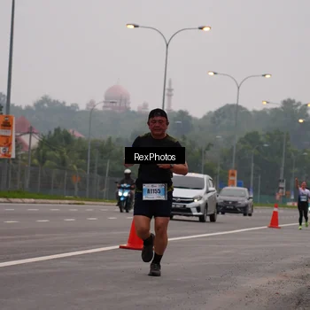 Runner Photo 7244066