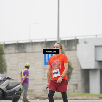 Runner Photo 7244100