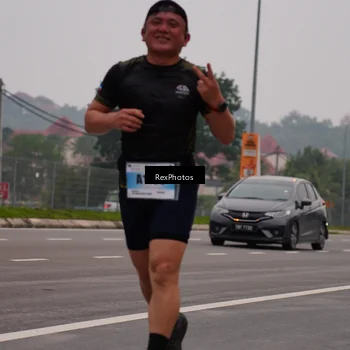 Runner Photo 7244103
