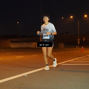 Runner Photo 7244111