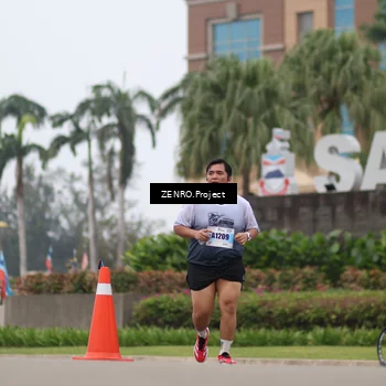 Runner Photo 7244115