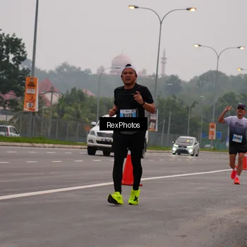 Runner Photo 7244125