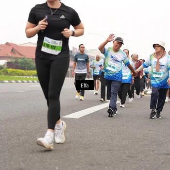 Runner Photo 7244138