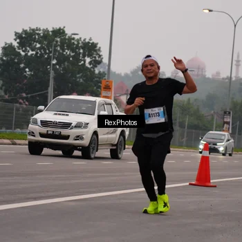 Runner Photo 7244144
