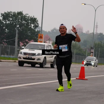 Runner Photo 7244145