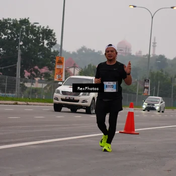 Runner Photo 7244150