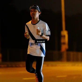Runner Photo 7244170