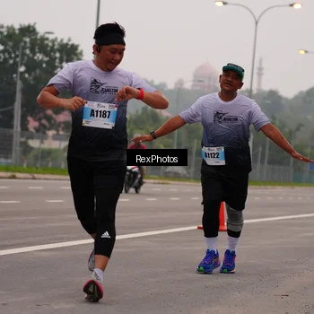 Runner Photo 7244195