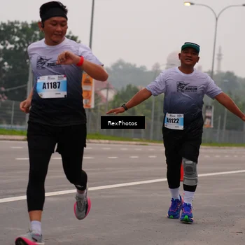 Runner Photo 7244201