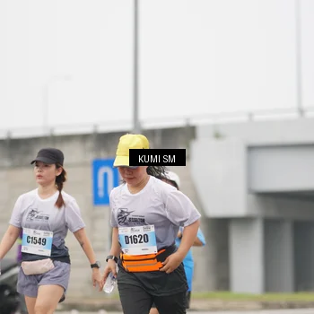 Runner Photo 7244211
