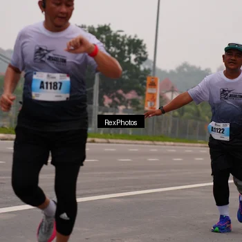 Runner Photo 7244215
