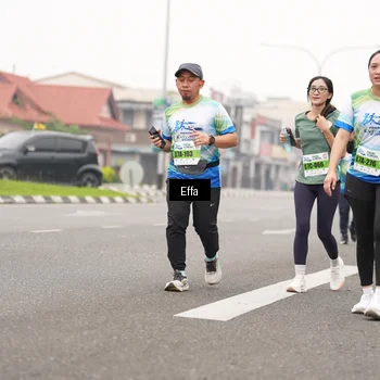 Runner Photo 7244218