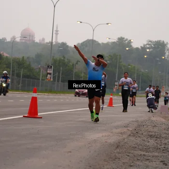Runner Photo 7244249