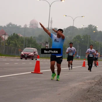 Runner Photo 7244261