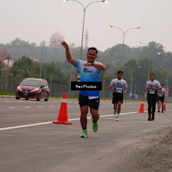 Runner Photo 7244263