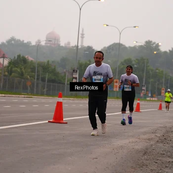 Runner Photo 7244271