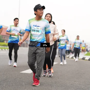 Runner Photo 7244305