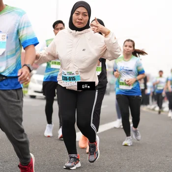 Runner Photo 7244311