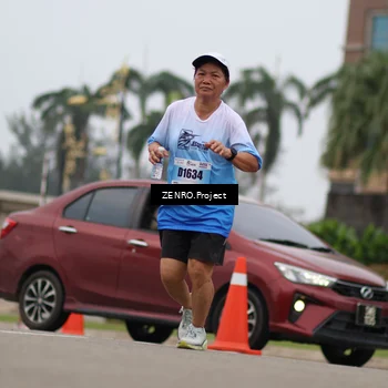 Runner Photo 7244331