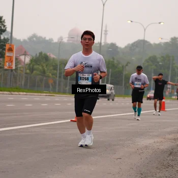 Runner Photo 7244339