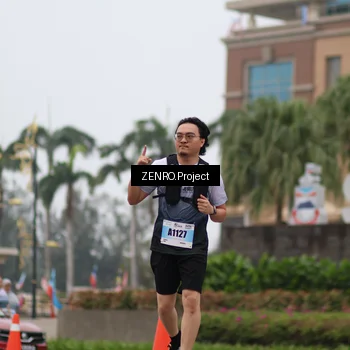 Runner Photo 7244351