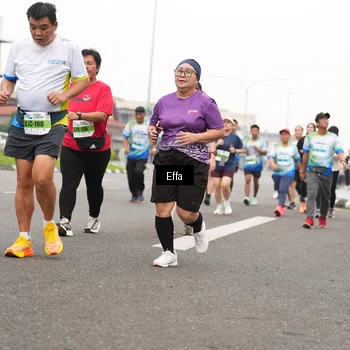 Runner Photo 7244368