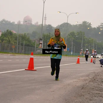 Runner Photo 7244389