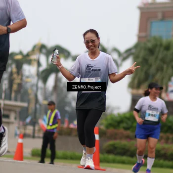 Runner Photo 7244390