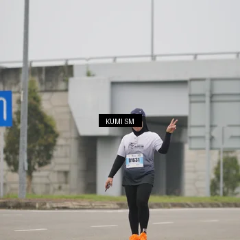 Runner Photo 7244396